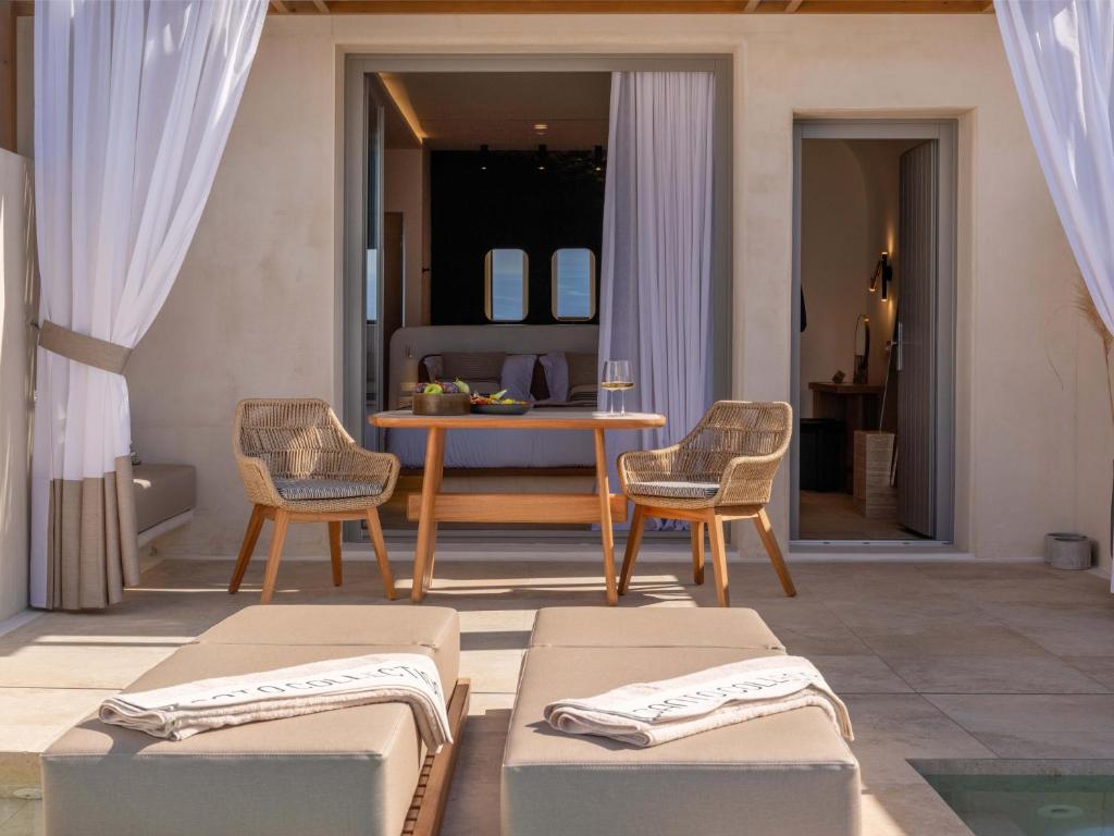 Santo Mine Oia Suites - 6