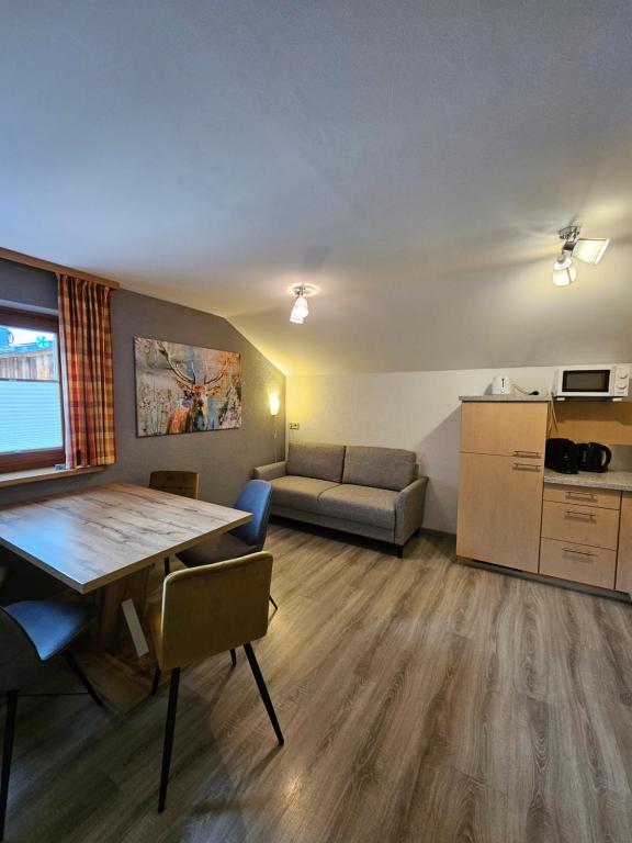Kuchyň nebo kuchyňský kout v ubytování Appartement Reindl