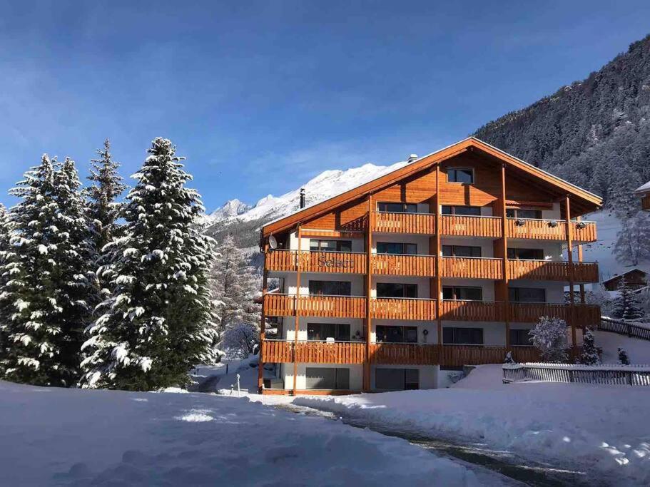 Modern Zermatt apartment with Matterhorn view