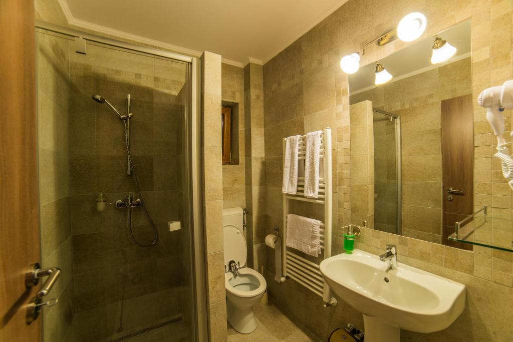 Koupelna v ubytování Németh Resort