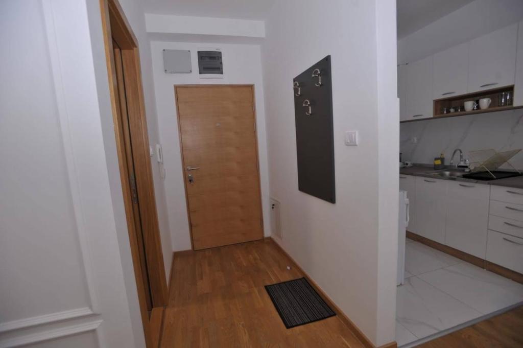 Kuchyň nebo kuchyňský kout v ubytování Lux Apartman "Gold" - Cacak