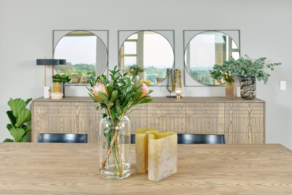 The Serviced Apartment Collection At The Tyrwhitt Rosebank - Penthouse Apartment