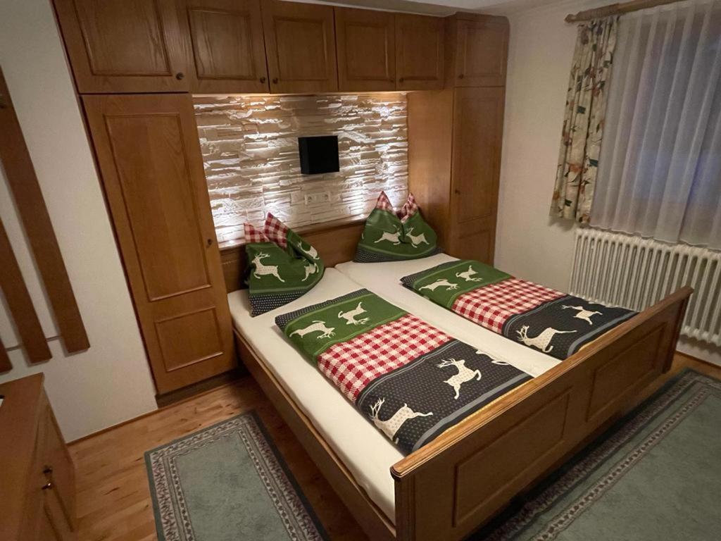 Postel nebo postele na pokoji v ubytování Appartement Brandner
