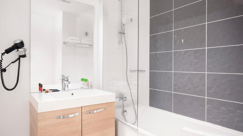 Residhome Dijon Cité Des Vignes - Resim 7