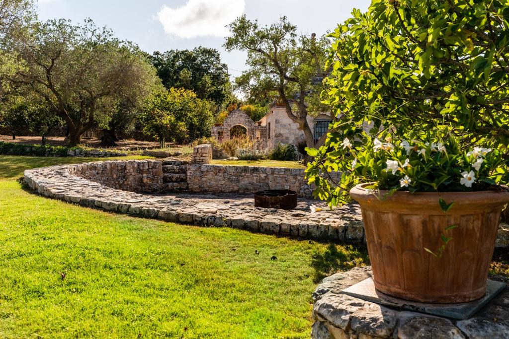 Zahrada ubytování Sopra i Sassi - Villa & Trulli