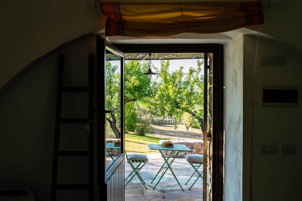 Zahrada ubytování Sopra i Sassi - Villa & Trulli