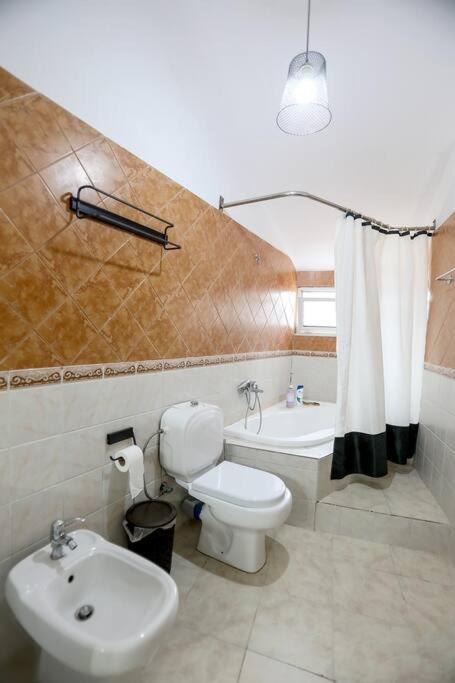 Lovely Loft City Center Korca 8 - Imazhi 3