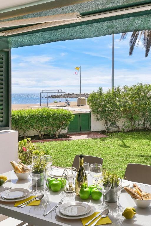 Napoje w obiekcie Beachfront Apartment Las Burras MRA 02