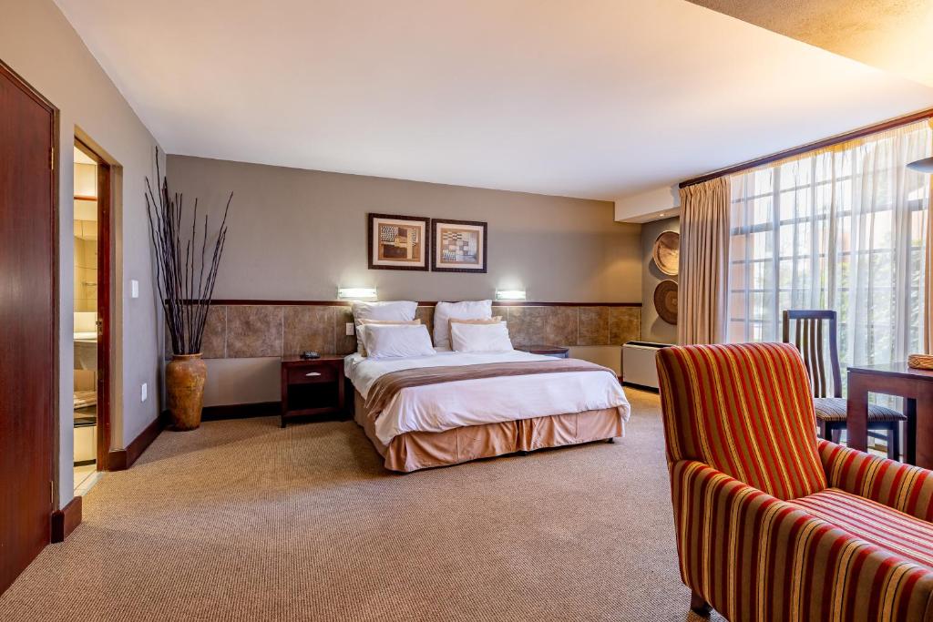 African Sky Hotels - Pine Lake Inn