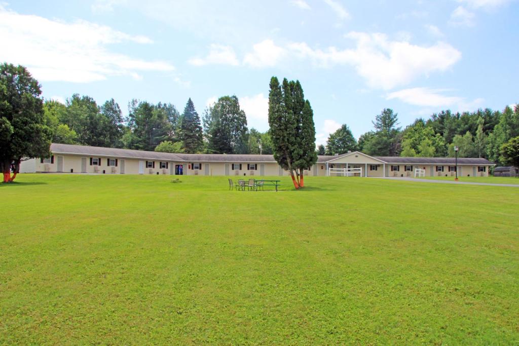 Zahrada ubytování Potsdam Inn