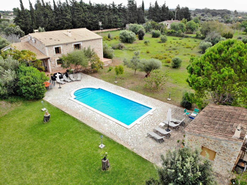 Bazén v ubytování 126 Finca Son Tresco ETV4382 by Mallorca Charme nebo v jeho okolí