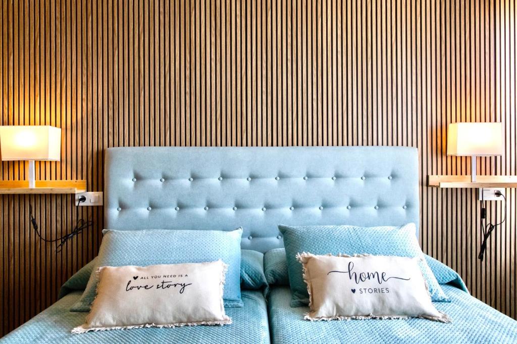 Muralla & Views by Lugo Collection - 5