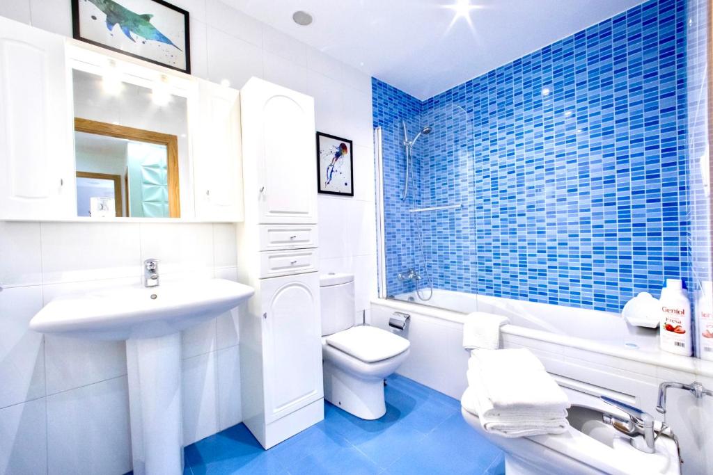 Muralla & Views by Lugo Collection - 8