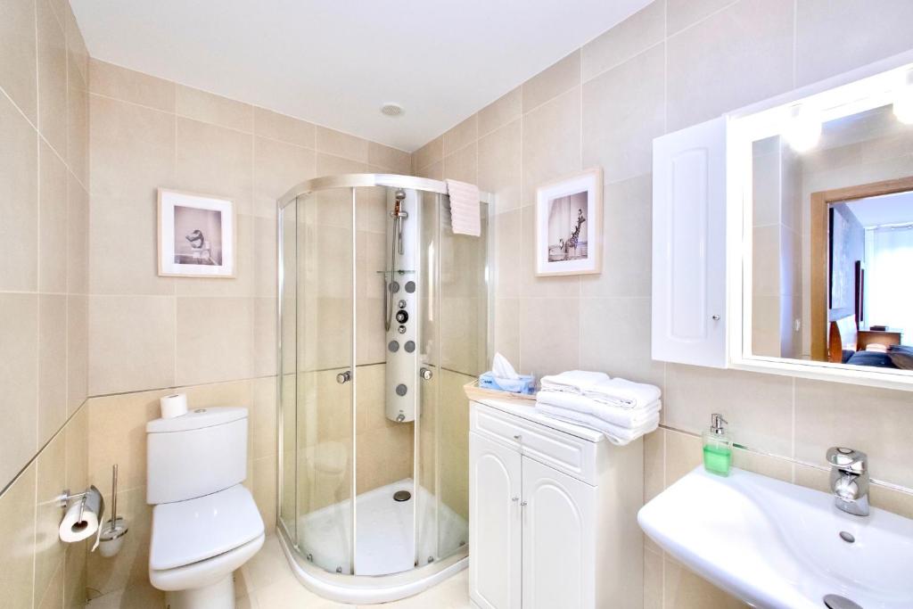 Muralla & Views by Lugo Collection - 7