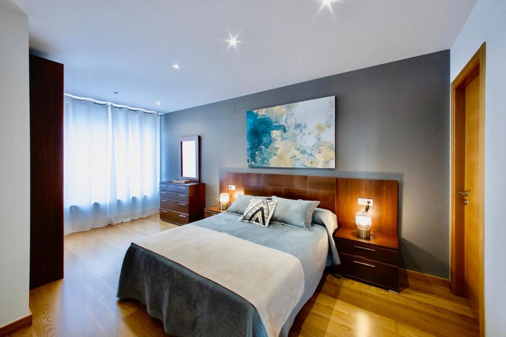 Muralla & Views by Lugo Collection - 1