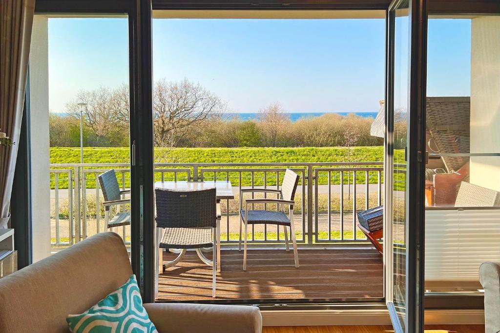 Balkón nebo terasa v ubytování Villa Deichgraf 7 "Ostseeblick"
