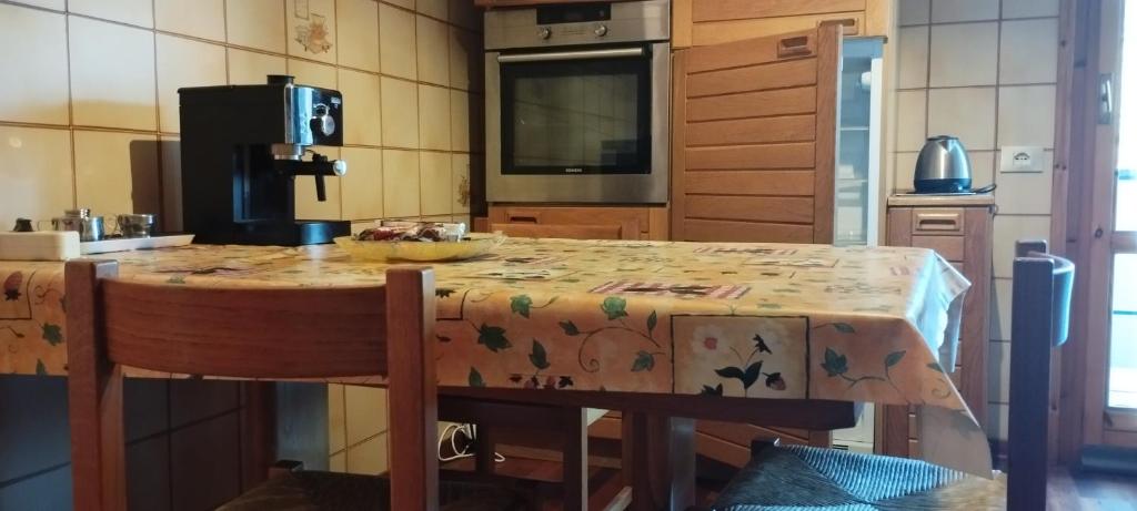 Kuchnia lub aneks kuchenny w obiekcie Civico 51Appartamento a Sassuolo