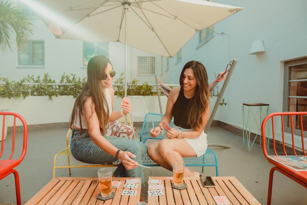 Nápoje v ubytování Viajero Miami