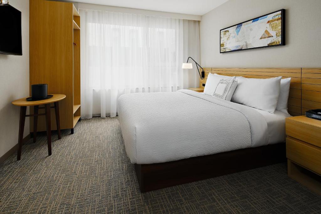 TownePlace Suites by Marriott New York Manhattan/Times Square - 
