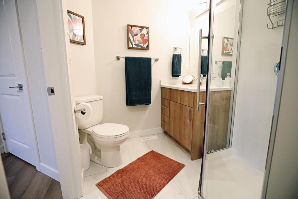 Koupelna v ubytování Central 5 Bedroom, AC, Rogers, Commonwealth, EXPO