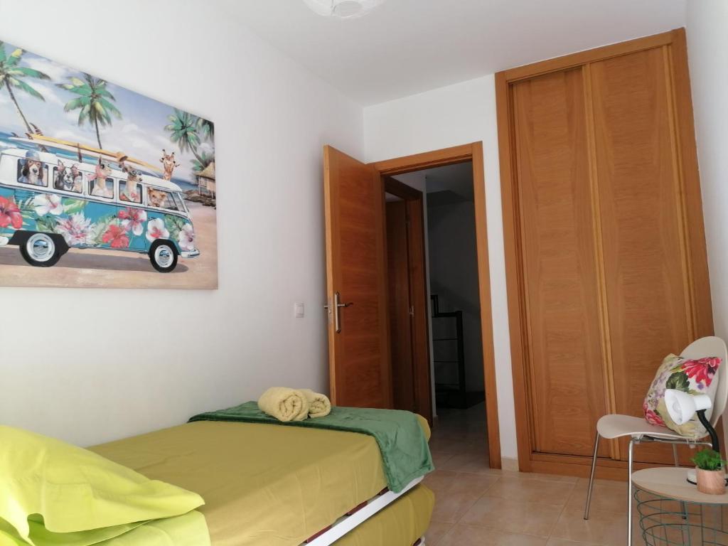 Postel nebo postele na pokoji v ubytování Casa en Cotillo Lagos with Wifi & Netflix