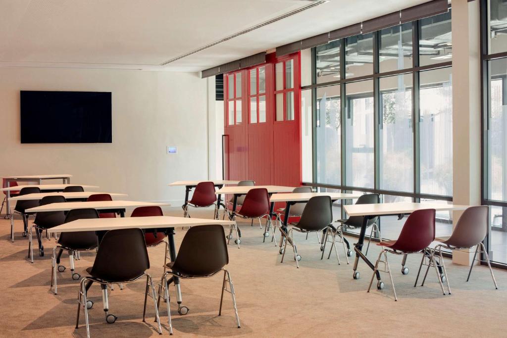 Rove City Centre, Deira - Resim 31