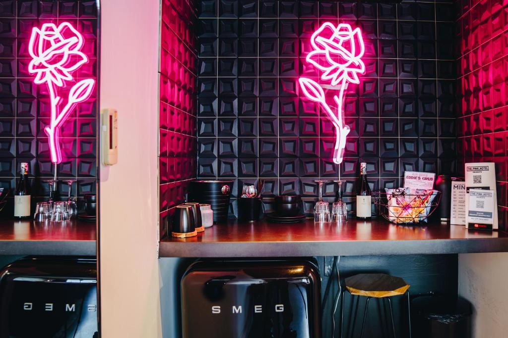 The Pink Hotel Coolangatta - Resim 19