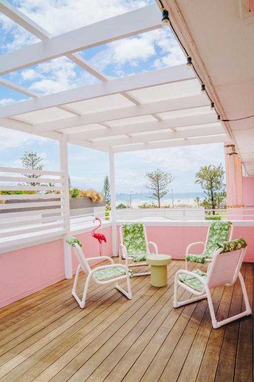 The Pink Hotel Coolangatta - Resim 27