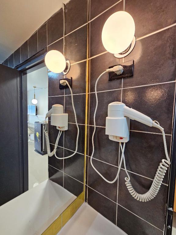 R1 Nimman Hotel Chiangmai - Resim 38