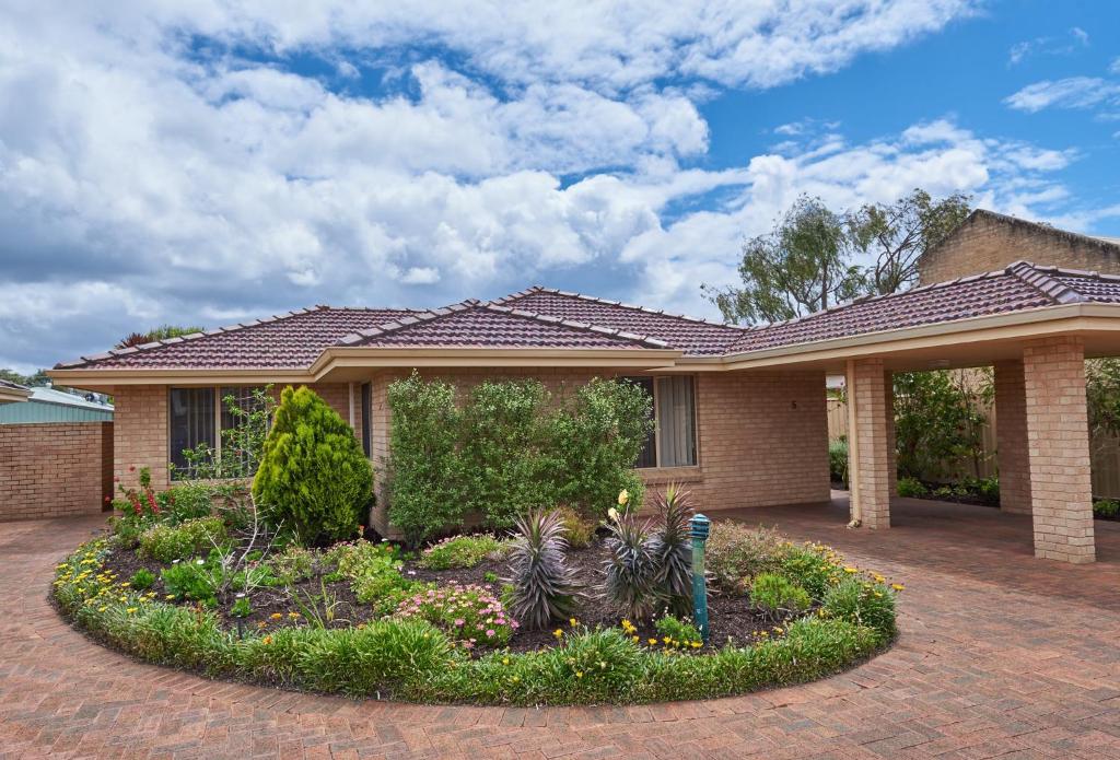 Zahrada ubytování API Busselton Seaside Escape Apartments