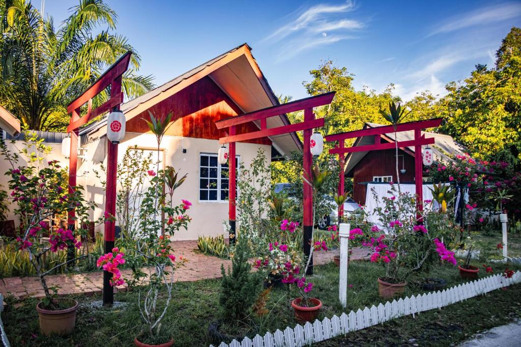 Timba Garden FREE TOWN AND JETTY TRANSPORT外面的花园