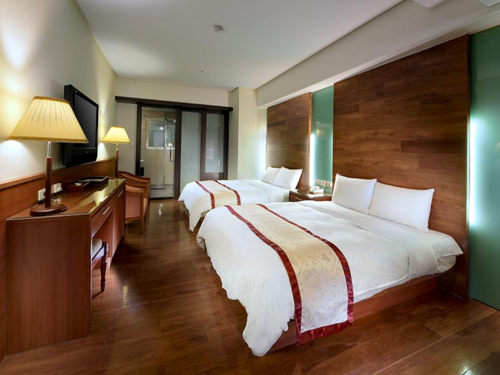 Cheng Pao Hotel - 豪华四倍房间