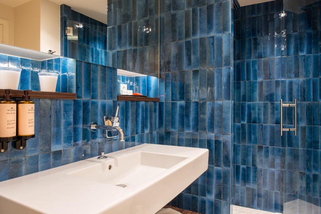 Golden Tulip Opera de Noailles - Resim 13