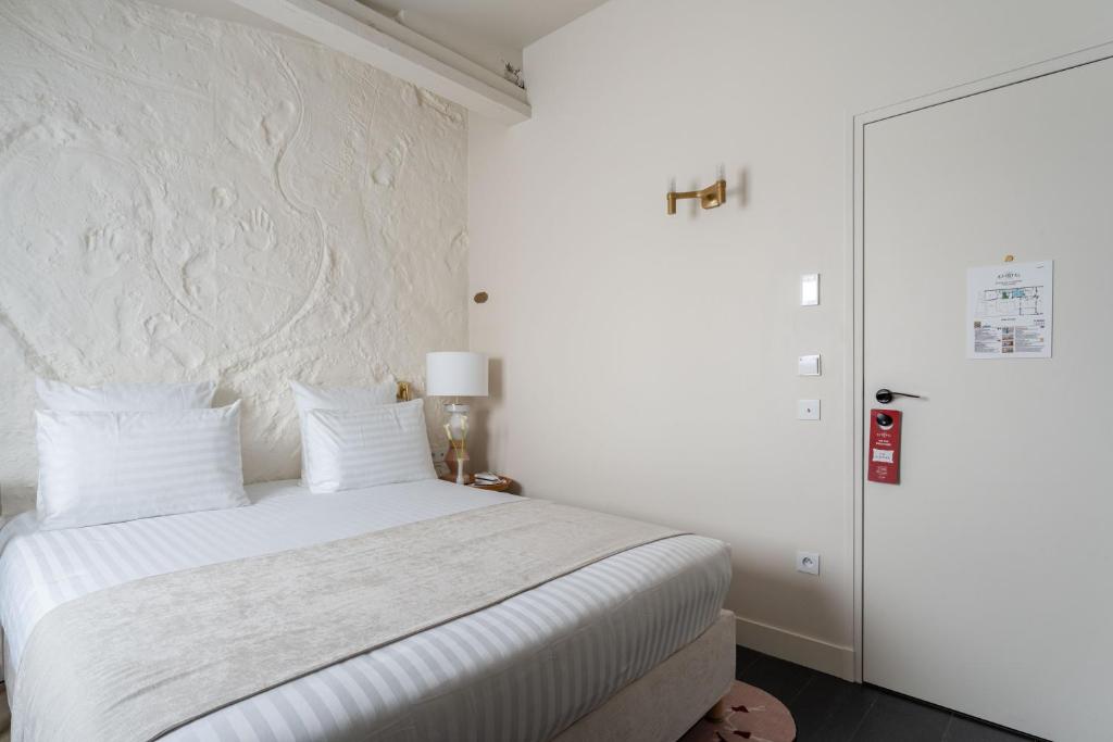 Postel nebo postele na pokoji v ubytování Hotel Astra Opera - Astotel