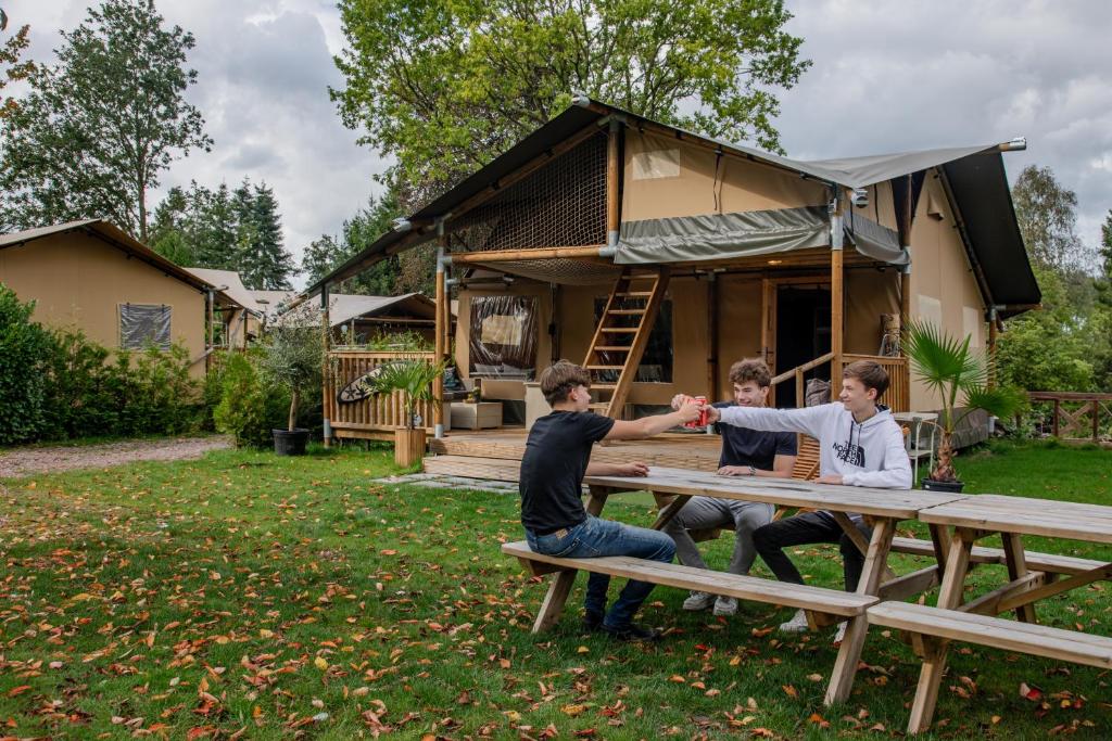 Hosté ubytování Camping Vossenberg - op de Veluwe!