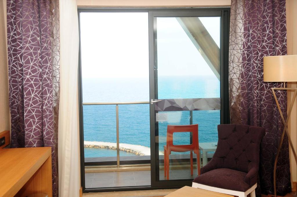 Sirius Deluxe Hotel - 
