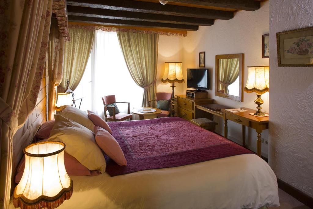 L'Auberge du Choucas - Family Room With Balcony
