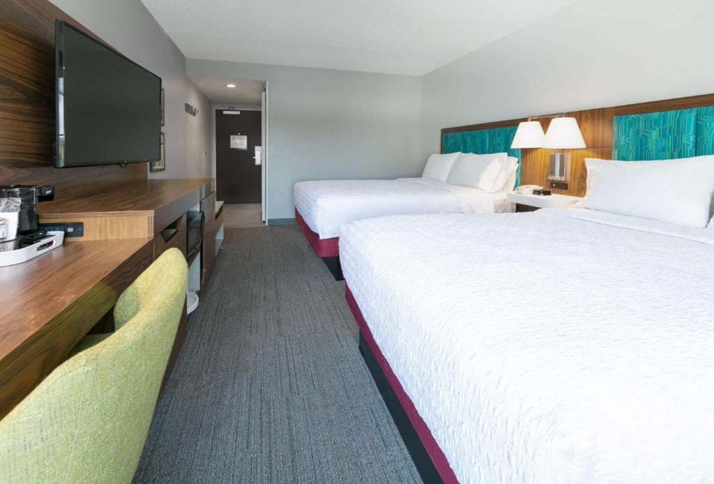 Hampton Inn Biloxi Beach Boulevard photo