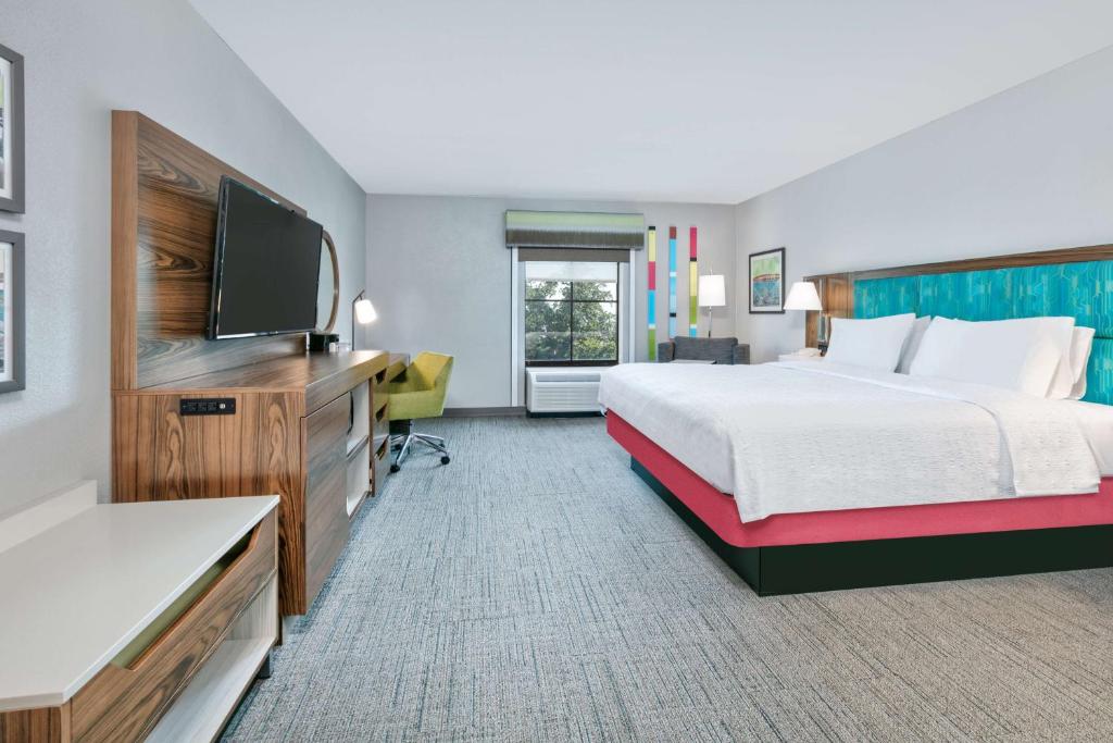 Hampton Inn Biloxi Beach Boulevard - Kamer Met Kingsize Bed - Niet-Rokers