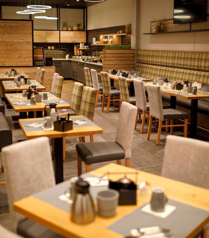 Restaurace v ubytování Kedi Hotel Papenburg