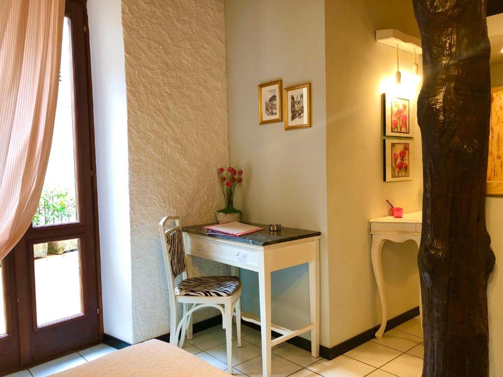 Zdjęcie z galerii obiektu Appartamento Country House Menaggio w mieście Menaggio