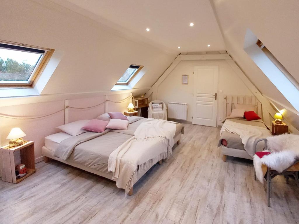 chambres d'hôtes Au Gré du Vent en Normandie - Triple Chambre Avec Salle De Bain Privée