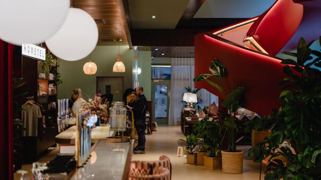 room2 Belfast Hometel - Resim 16