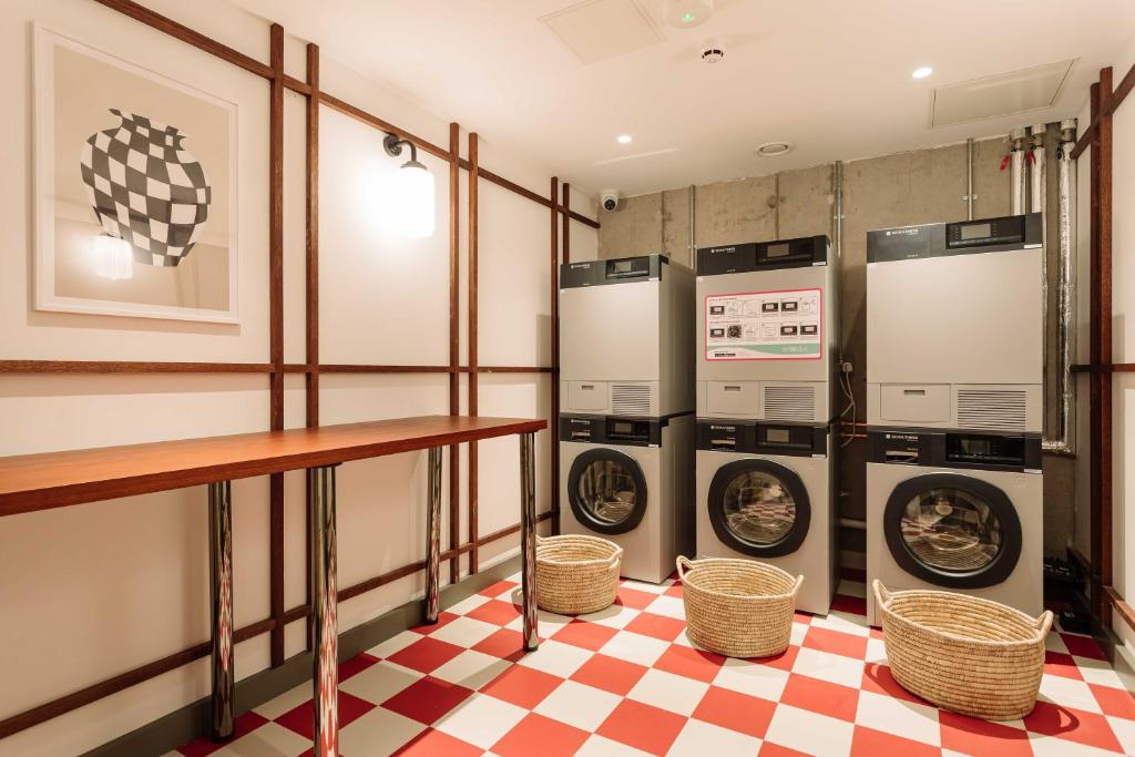 room2 Belfast Hometel - Resim 37