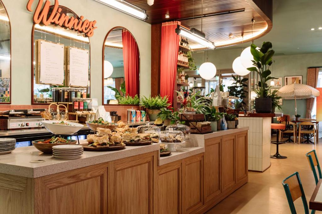 room2 Belfast Hometel - Resim 12