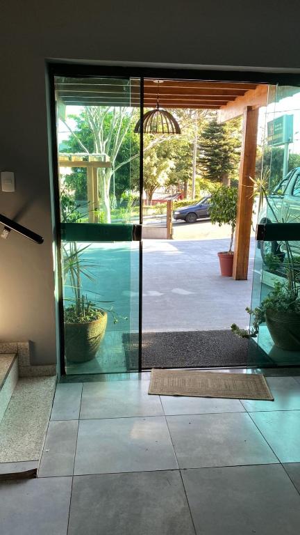 Hotel Novo Horizonte - Monte Sião - MG