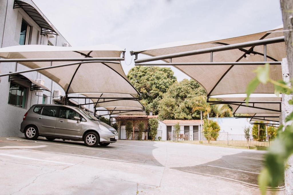 Hotel Novo Horizonte - Monte Sião - MG