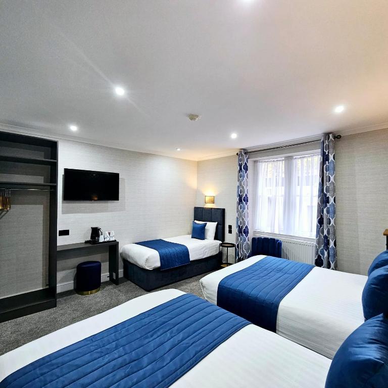 Mentone Hotel - Resim 32