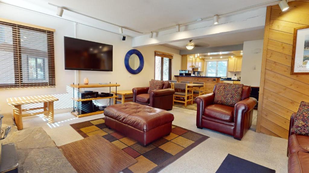 Wildflower 51 condo, Mammoth Lakes (updated prices 2024)