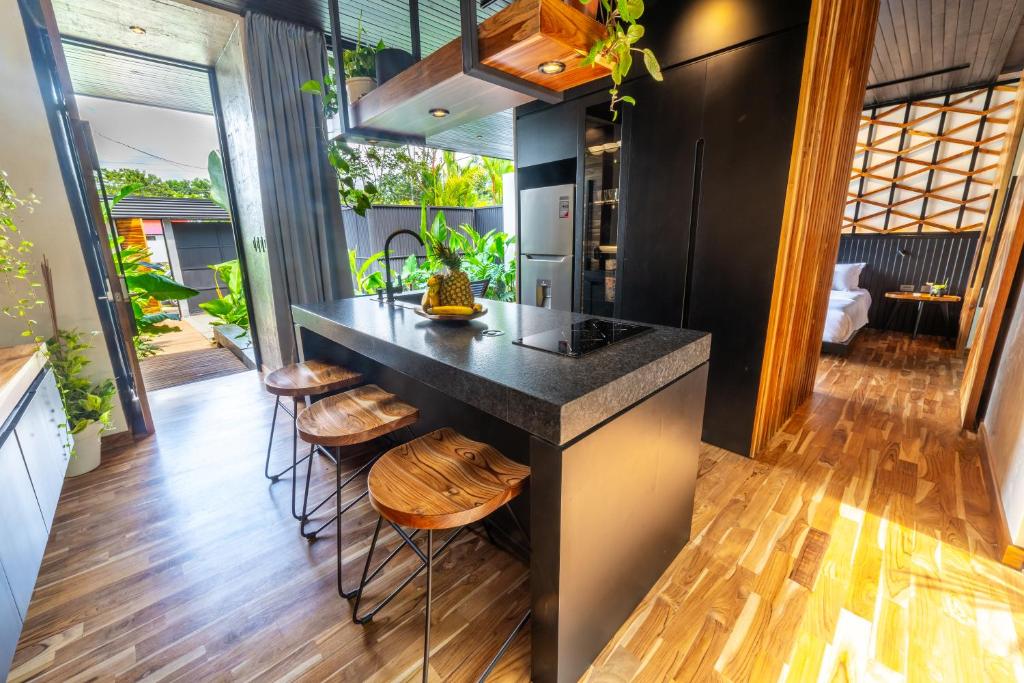 Kuchyň nebo kuchyňský kout v ubytování Danta Santa Lofts